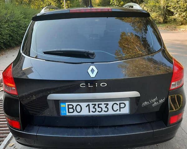 Черный Рено Клио, объемом двигателя 1.2 л и пробегом 210 тыс. км за 5000 $, фото 6 на Automoto.ua