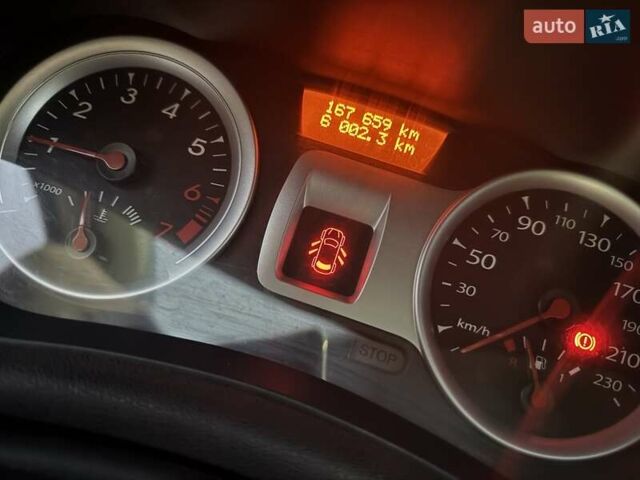 Рено Клио 2009 в Виннице на Automoto.ua Черный Рено Клио, объемом двигателя 1.2 л и пробегом 167 тыс. км за 5000 $, фото 5 на Automoto.ua