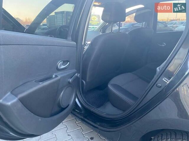 Черный Рено Клио, объемом двигателя 1.15 л и пробегом 225 тыс. км за 5300 $, фото 8 на Automoto.ua