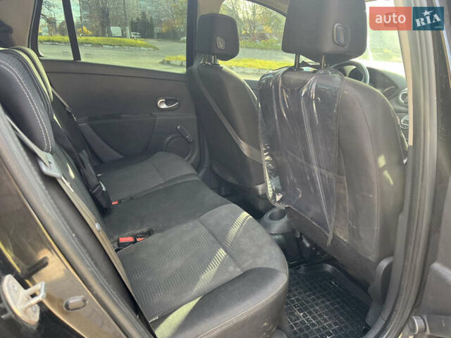 Рено Клио 2009 в Каменце-Подольском на Automoto.ua Черный Рено Клио, объемом двигателя 1.15 л и пробегом 250 тыс. км за 3700 $, фото 6 на Automoto.ua