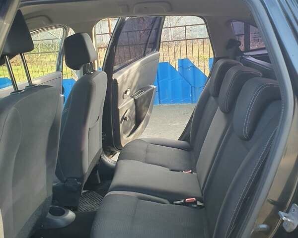 Черный Рено Клио, объемом двигателя 1.5 л и пробегом 202 тыс. км за 4500 $, фото 14 на Automoto.ua