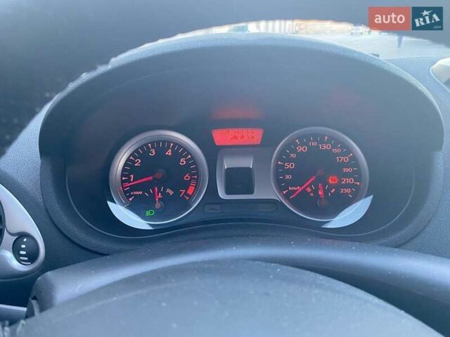 Черный Рено Клио, объемом двигателя 1.15 л и пробегом 225 тыс. км за 5300 $, фото 1 на Automoto.ua