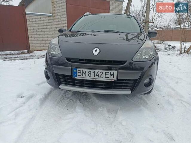 Черный Рено Клио, объемом двигателя 1.1 л и пробегом 240 тыс. км за 4999 $, фото 4 на Automoto.ua