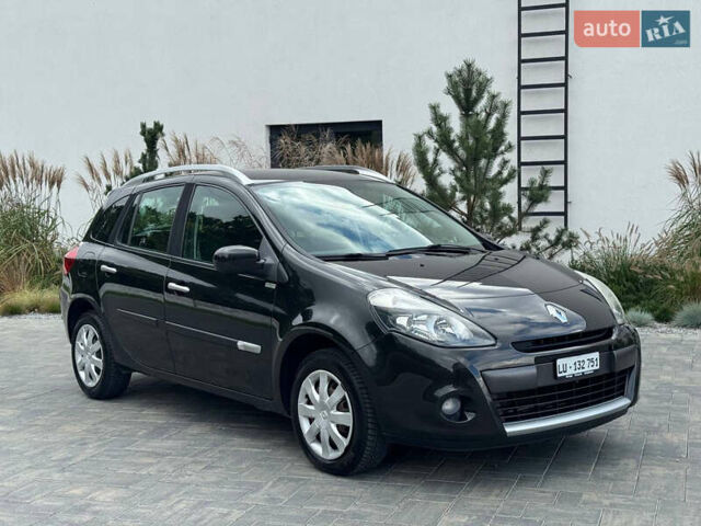 Чорний Рено Кліо, об'ємом двигуна 1.6 л та пробігом 107 тис. км за 6800 $, фото 6 на Automoto.ua