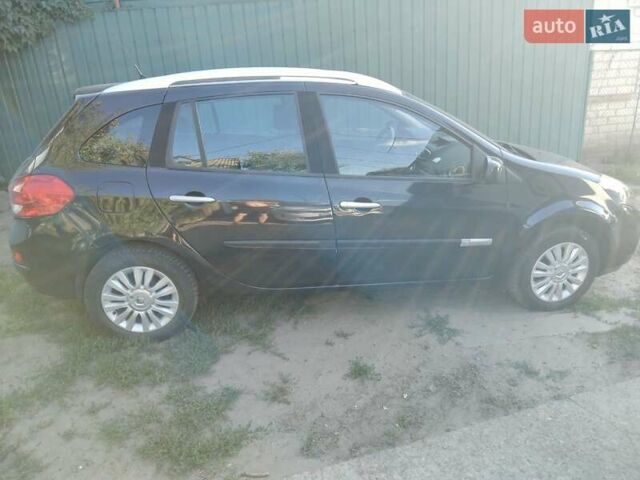 Черный Рено Клио, объемом двигателя 1.2 л и пробегом 208 тыс. км за 5000 $, фото 3 на Automoto.ua