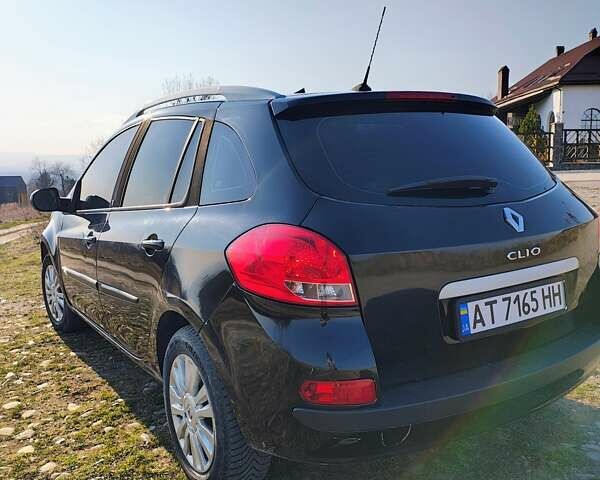 Черный Рено Клио, объемом двигателя 1.6 л и пробегом 234 тыс. км за 5800 $, фото 7 на Automoto.ua