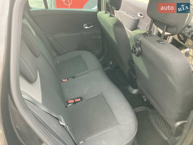 Рено Клио 2011 в Киеве на Automoto.ua Черный Рено Клио, объемом двигателя 1.5 л и пробегом 217 тыс. км за 5800 $, фото 9 на Automoto.ua