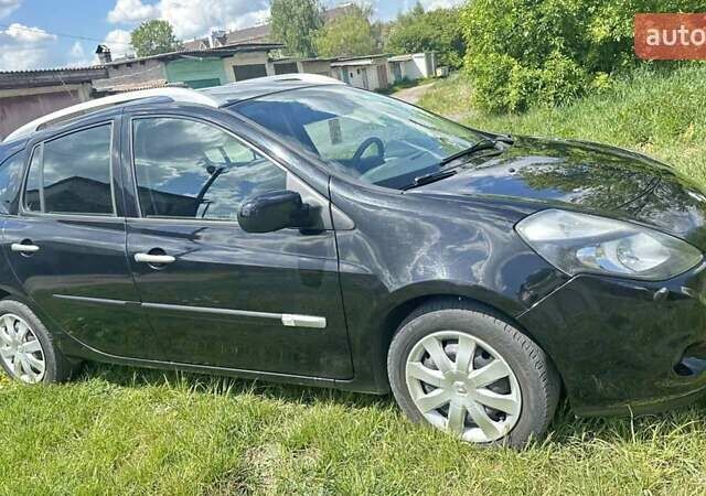 Чорний Рено Кліо, об'ємом двигуна 1.5 л та пробігом 205 тис. км за 5200 $, фото 1 на Automoto.ua