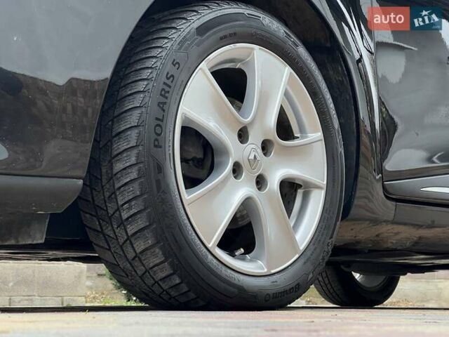 Чорний Рено Кліо, об'ємом двигуна 1.2 л та пробігом 217 тис. км за 8800 $, фото 28 на Automoto.ua