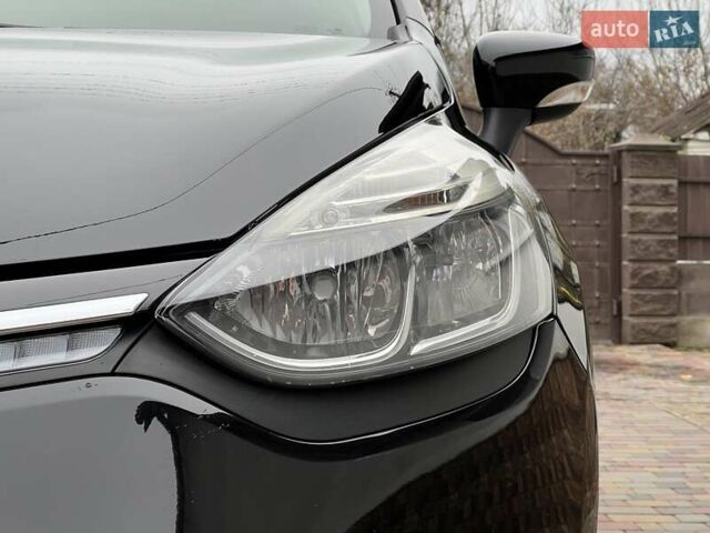 Чорний Рено Кліо, об'ємом двигуна 1.2 л та пробігом 217 тис. км за 8800 $, фото 25 на Automoto.ua