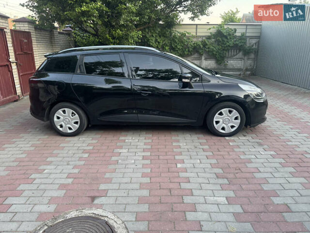 Черный Рено Клио, объемом двигателя 1.5 л и пробегом 250 тыс. км за 7500 $, фото 2 на Automoto.ua