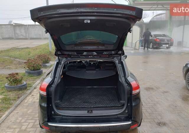 Черный Рено Клио, объемом двигателя 1.5 л и пробегом 236 тыс. км за 8300 $, фото 8 на Automoto.ua