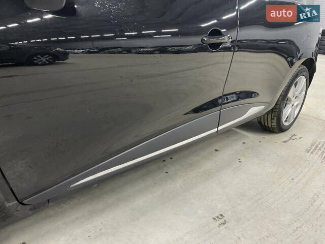 Чорний Рено Кліо, об'ємом двигуна 0 л та пробігом 197 тис. км за 8650 $, фото 33 на Automoto.ua