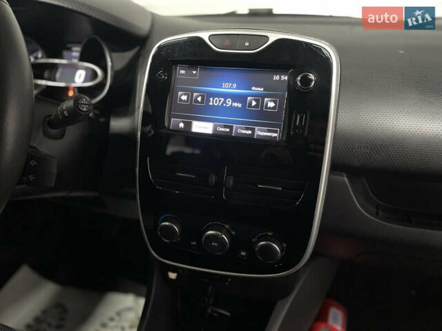 Чорний Рено Кліо, об'ємом двигуна 0 л та пробігом 197 тис. км за 8650 $, фото 22 на Automoto.ua