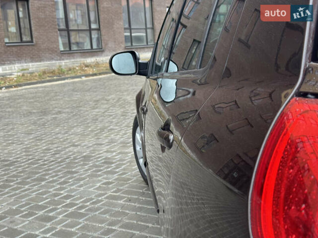 Коричневый Рено Клио, объемом двигателя 1.6 л и пробегом 147 тыс. км за 5300 $, фото 8 на Automoto.ua