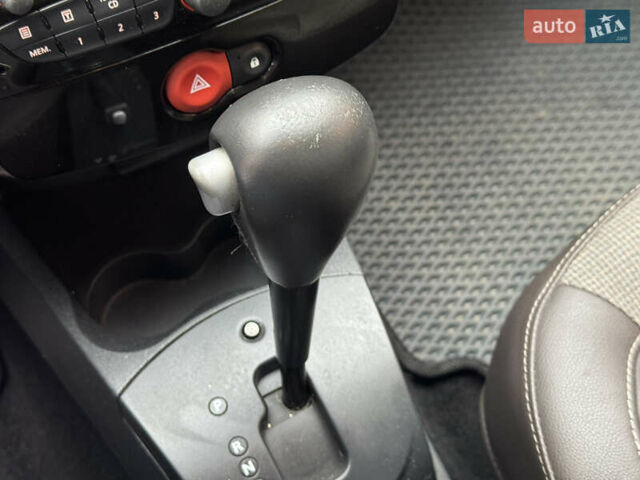 Коричневый Рено Клио, объемом двигателя 1.6 л и пробегом 147 тыс. км за 5300 $, фото 16 на Automoto.ua