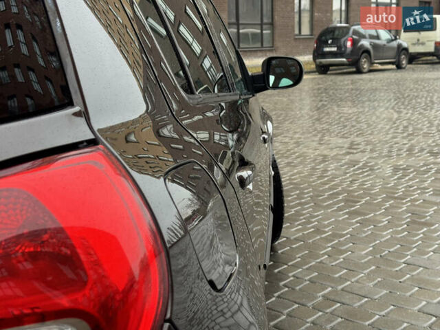 Коричневый Рено Клио, объемом двигателя 1.6 л и пробегом 147 тыс. км за 5300 $, фото 7 на Automoto.ua