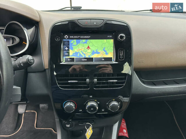 Коричневый Рено Клио, объемом двигателя 1.2 л и пробегом 146 тыс. км за 7699 $, фото 72 на Automoto.ua