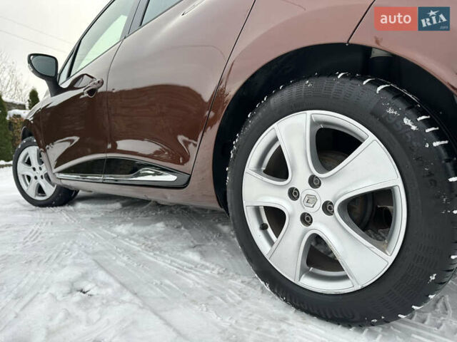 Коричневый Рено Клио, объемом двигателя 1.2 л и пробегом 146 тыс. км за 7699 $, фото 24 на Automoto.ua