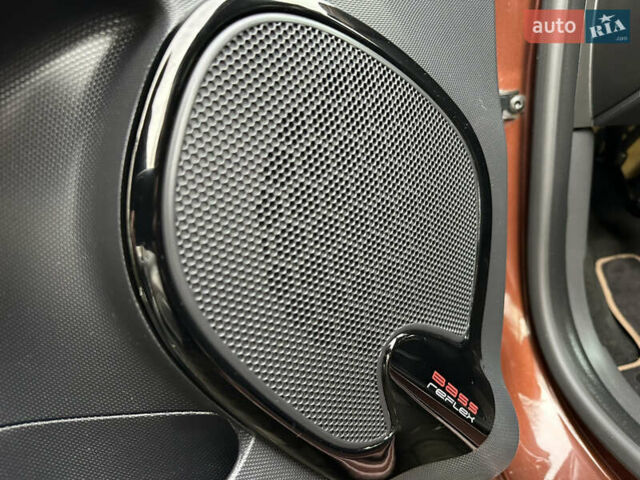 Коричневый Рено Клио, объемом двигателя 1.2 л и пробегом 146 тыс. км за 7699 $, фото 57 на Automoto.ua