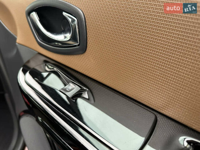 Коричневый Рено Клио, объемом двигателя 1.2 л и пробегом 146 тыс. км за 7699 $, фото 80 на Automoto.ua