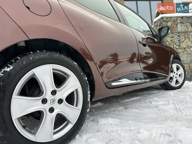 Коричневый Рено Клио, объемом двигателя 1.2 л и пробегом 146 тыс. км за 7699 $, фото 44 на Automoto.ua