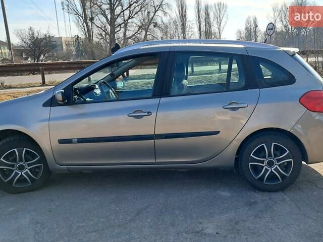 Коричневий Рено Кліо, об'ємом двигуна 1.15 л та пробігом 236 тис. км за 4500 $, фото 2 на Automoto.ua