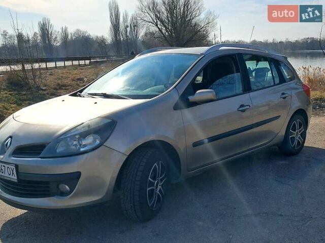 Коричневий Рено Кліо, об'ємом двигуна 1.15 л та пробігом 236 тис. км за 4500 $, фото 1 на Automoto.ua