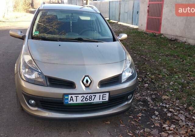 Коричневый Рено Клио, объемом двигателя 1.2 л и пробегом 215 тыс. км за 5999 $, фото 6 на Automoto.ua
