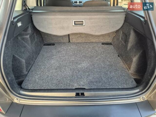 Коричневый Рено Клио, объемом двигателя 1.2 л и пробегом 187 тыс. км за 5200 $, фото 42 на Automoto.ua