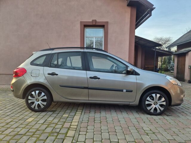 Коричневый Рено Клио, объемом двигателя 0 л и пробегом 187 тыс. км за 5200 $, фото 3 на Automoto.ua