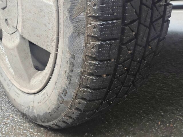 Червоний Рено Кліо, об'ємом двигуна 1.4 л та пробігом 228 тис. км за 3600 $, фото 10 на Automoto.ua