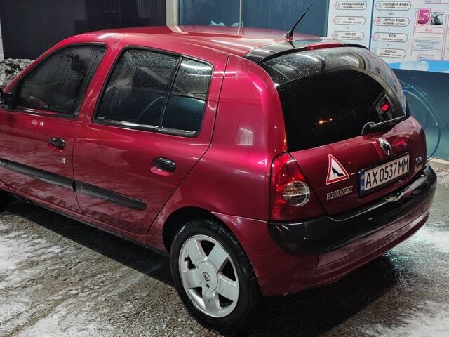 Червоний Рено Кліо, об'ємом двигуна 1.4 л та пробігом 228 тис. км за 3600 $, фото 3 на Automoto.ua