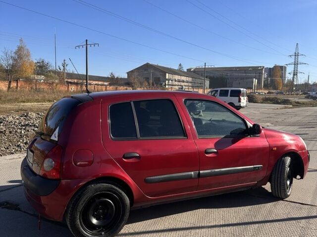 Рено Кліо 2003 у Львові на Automoto.ua Червоний Рено Кліо, об'ємом двигуна 1.4 л та пробігом 141 тис. км за 3650 $, фото 3 на Automoto.ua