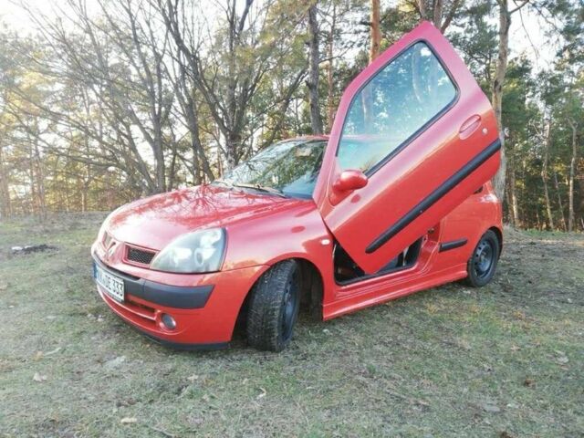 Червоний Рено Кліо, об'ємом двигуна 1.2 л та пробігом 75 тис. км за 2500 $, фото 6 на Automoto.ua