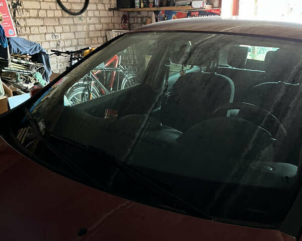 Красный Рено Клио, объемом двигателя 1.15 л и пробегом 92 тыс. км за 2000 $, фото 21 на Automoto.ua