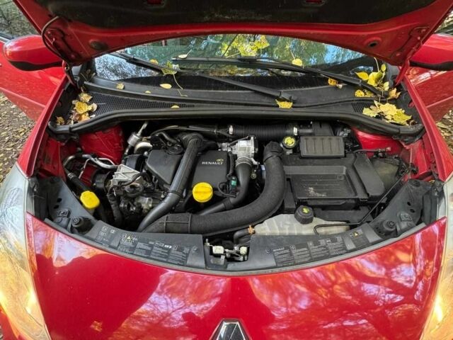 Червоний Рено Кліо, об'ємом двигуна 0 л та пробігом 218 тис. км за 6200 $, фото 4 на Automoto.ua