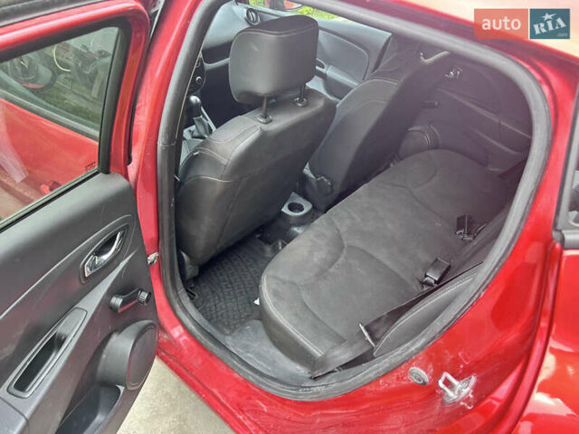 Червоний Рено Кліо, об'ємом двигуна 0.9 л та пробігом 199 тис. км за 5500 $, фото 23 на Automoto.ua