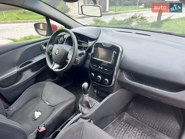 Червоний Рено Кліо, об'ємом двигуна 0.9 л та пробігом 199 тис. км за 5500 $, фото 28 на Automoto.ua