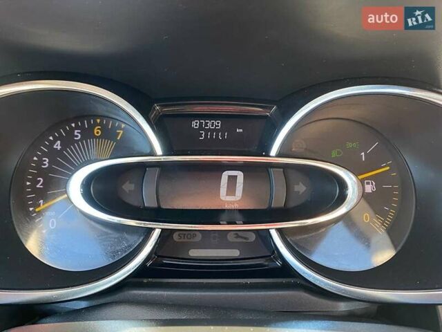 Красный Рено Клио, объемом двигателя 0.9 л и пробегом 184 тыс. км за 7290 $, фото 12 на Automoto.ua