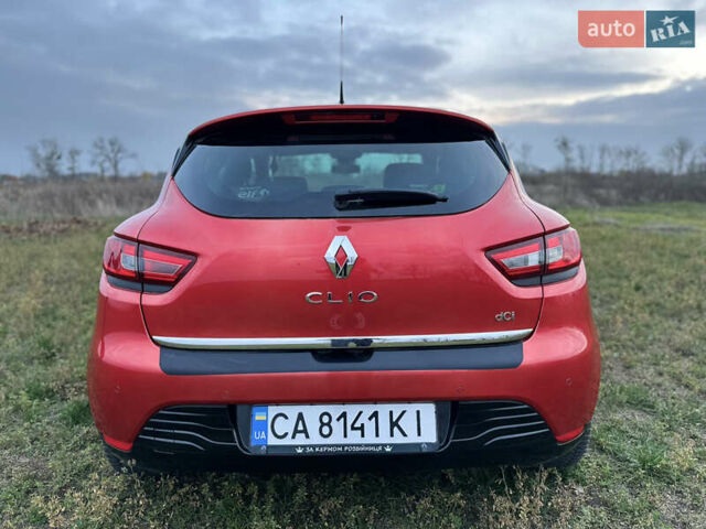 Красный Рено Клио, объемом двигателя 1.5 л и пробегом 195 тыс. км за 9300 $, фото 9 на Automoto.ua