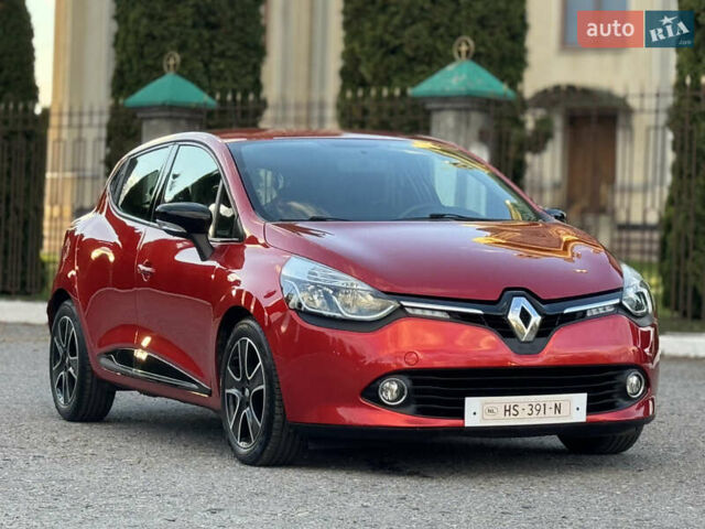 Рено Кліо 2015 у Дубно на Automoto.ua Червоний Рено Кліо, об'ємом двигуна 1.5 л та пробігом 200 тис. км за 8350 $, фото 14 на Automoto.ua