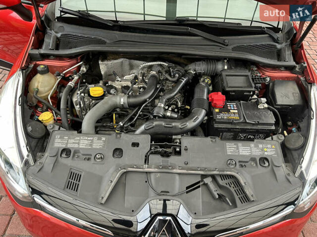 Червоний Рено Кліо, об'ємом двигуна 1.2 л та пробігом 167 тис. км за 9200 $, фото 68 на Automoto.ua