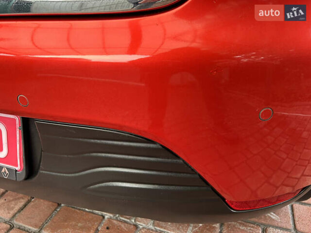 Червоний Рено Кліо, об'ємом двигуна 1.2 л та пробігом 167 тис. км за 9200 $, фото 20 на Automoto.ua