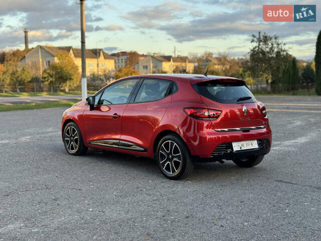 Рено Кліо 2015 у Дубно на Automoto.ua Червоний Рено Кліо, об'ємом двигуна 1.5 л та пробігом 200 тис. км за 8350 $, фото 36 на Automoto.ua
