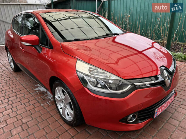 Червоний Рено Кліо, об'ємом двигуна 1.2 л та пробігом 167 тис. км за 9200 $, фото 9 на Automoto.ua