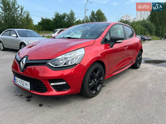 Красный Рено Клио, объемом двигателя 1.46 л и пробегом 140 тыс. км за 7900 $, фото 2 на Automoto.ua