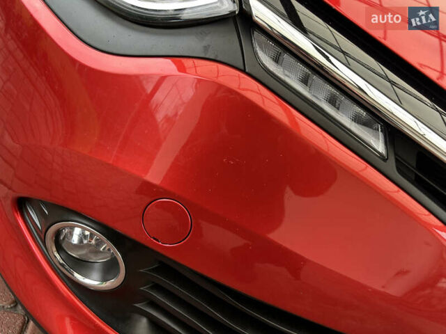 Червоний Рено Кліо, об'ємом двигуна 1.2 л та пробігом 167 тис. км за 9200 $, фото 16 на Automoto.ua