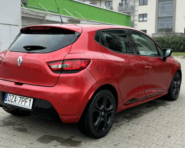 Красный Рено Клио, объемом двигателя 1.46 л и пробегом 140 тыс. км за 7900 $, фото 5 на Automoto.ua