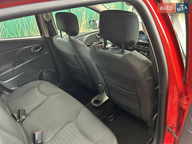 Червоний Рено Кліо, об'ємом двигуна 1.2 л та пробігом 167 тис. км за 9200 $, фото 53 на Automoto.ua